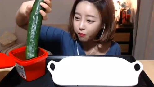 娱乐吃瓜酱美女在线观看